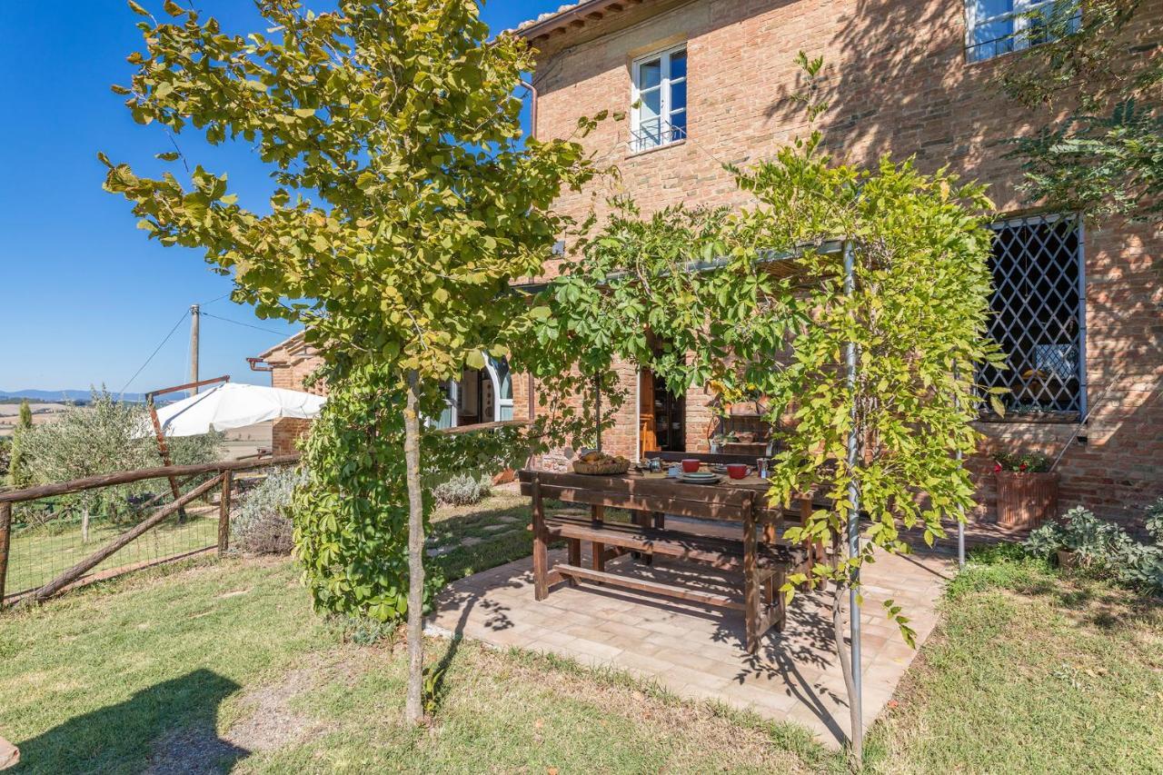 Podere Albereto Buonconvento Exterior photo